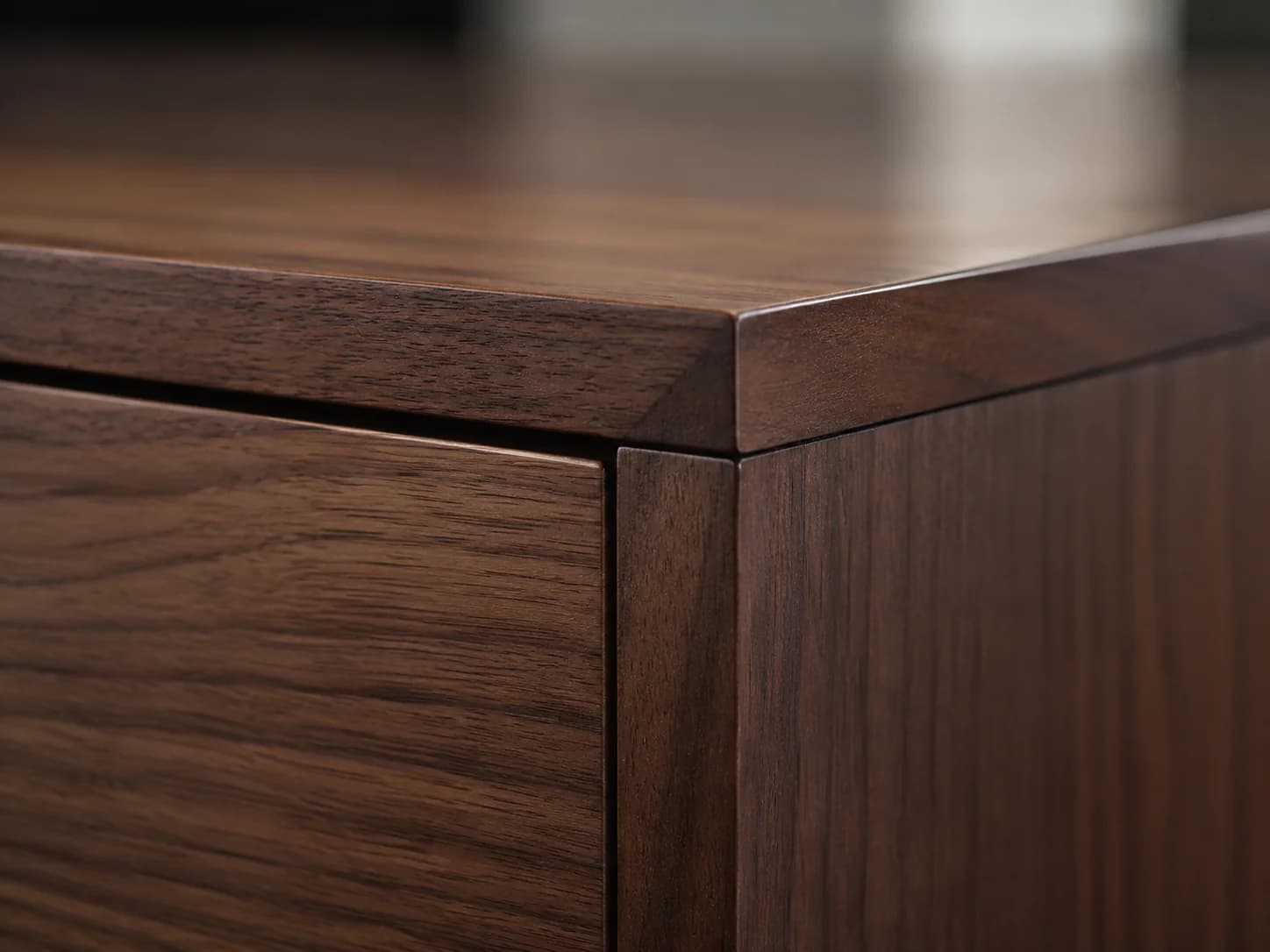 American Walnut edge and profile detail